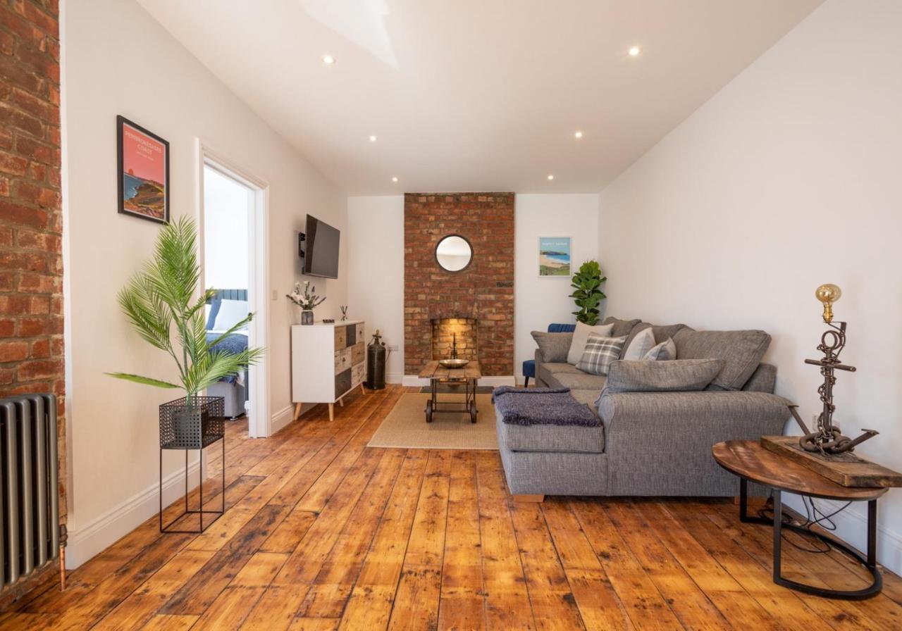 Ty Llwyd Apartments - Poppit Saint Dogmaels Buitenkant foto